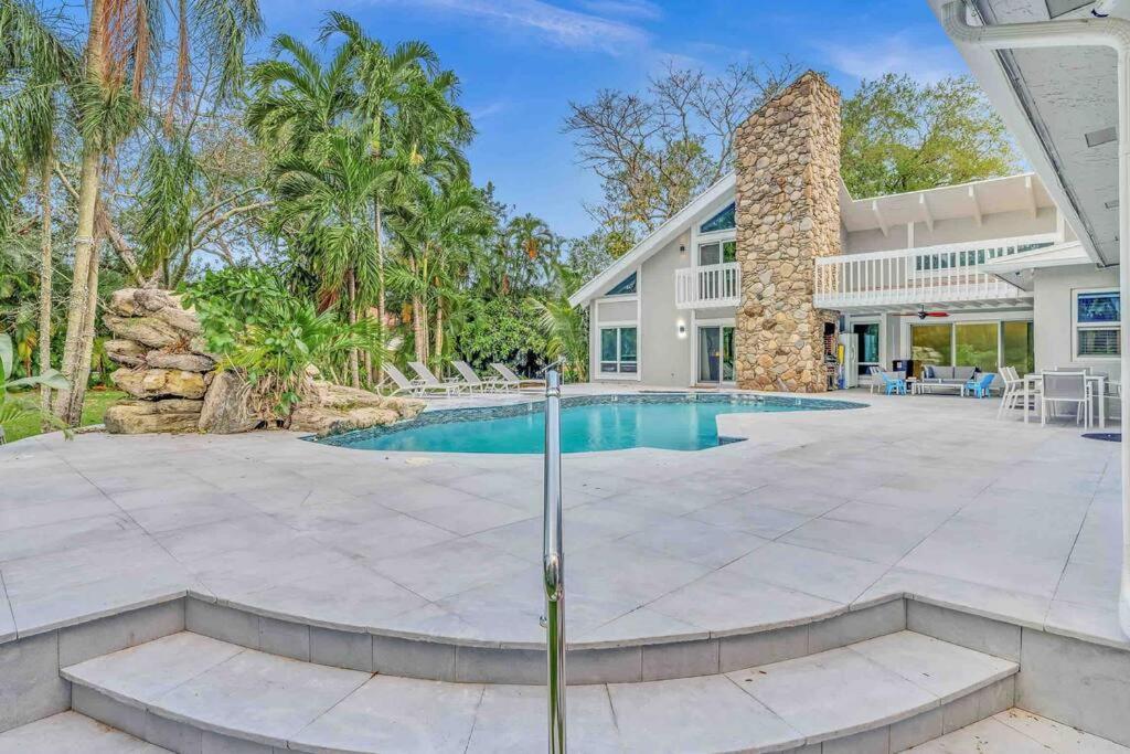 Rare Hidden Getaway Heated Pool 1.5 Acres! Sleeps 16 Villa ฟอร์ต ลอเดอร์เดล ภายนอก รูปภาพ