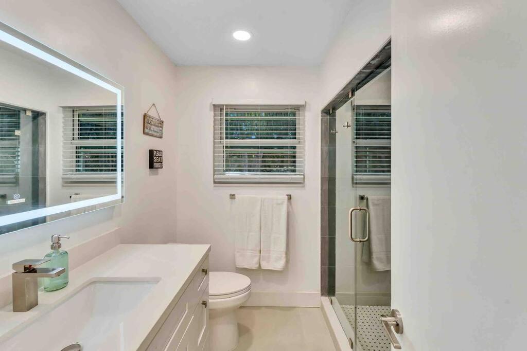 Rare Hidden Getaway Heated Pool 1.5 Acres! Sleeps 16 Villa ฟอร์ต ลอเดอร์เดล ภายนอก รูปภาพ