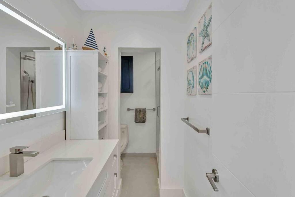 Rare Hidden Getaway Heated Pool 1.5 Acres! Sleeps 16 Villa ฟอร์ต ลอเดอร์เดล ภายนอก รูปภาพ
