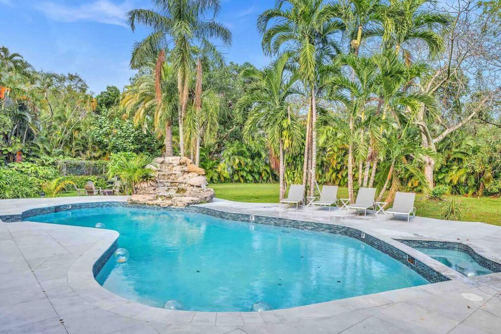 Rare Hidden Getaway Heated Pool 1.5 Acres! Sleeps 16 Villa ฟอร์ต ลอเดอร์เดล ภายนอก รูปภาพ